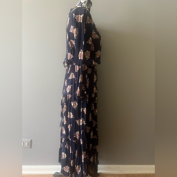 NWT Loft Floral Dress Navy Size ST - Picture 9 of 12